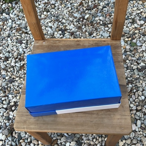 Tory Sport Shoe Box Empty - Picture 6 of 6